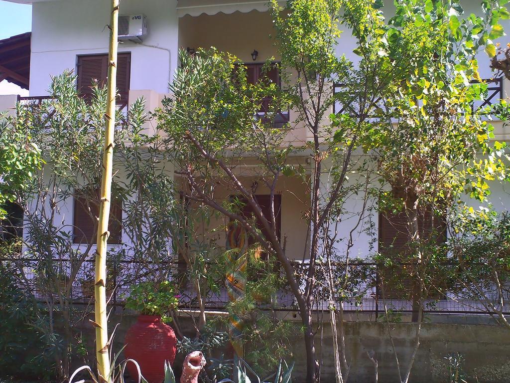 شقة House Anna نيكيتي المظهر الخارجي الصورة
